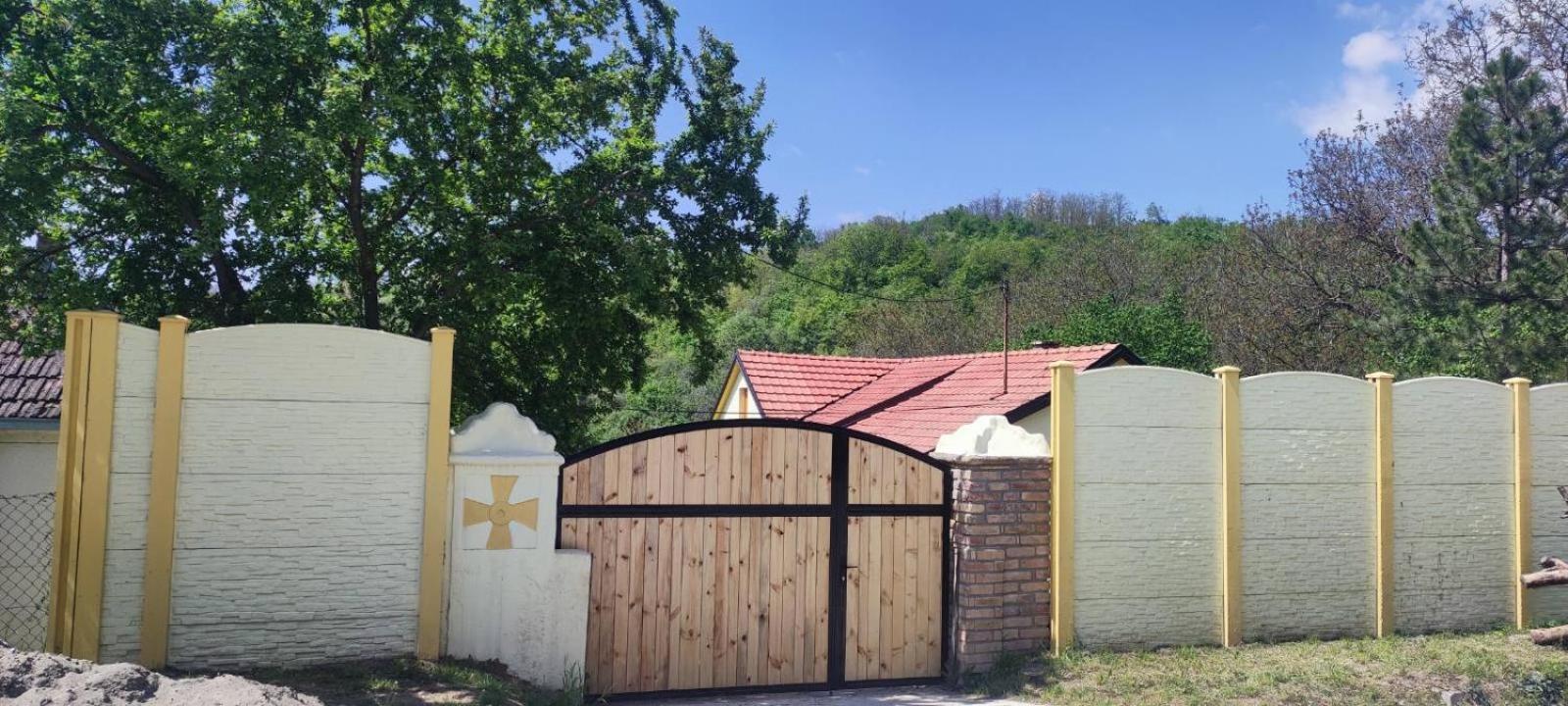 Fruska House Villa Besenovacki Prnjavor Bagian luar foto